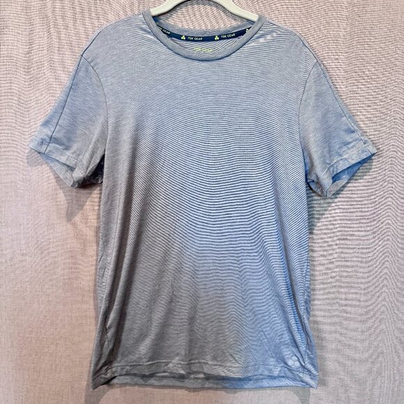 Tek Gear Men’s Performance Tee Shirt Small Gray Moisture Wicking Athletic Top - Picture 1 of 6